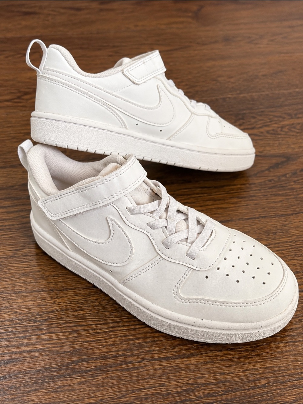 Nike | Court Borough Low White Sneakers |Size 3Y